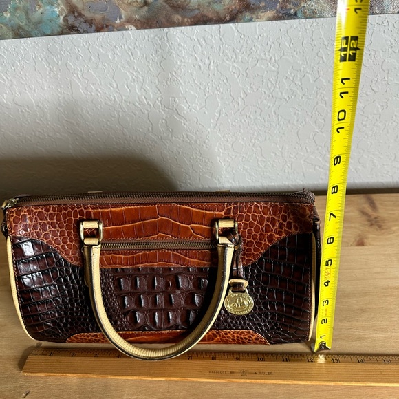 Brahmin  Baguette Brown and Tan Purse with Crocodile Pattern and Gold Hardware - Picture 11 of 15